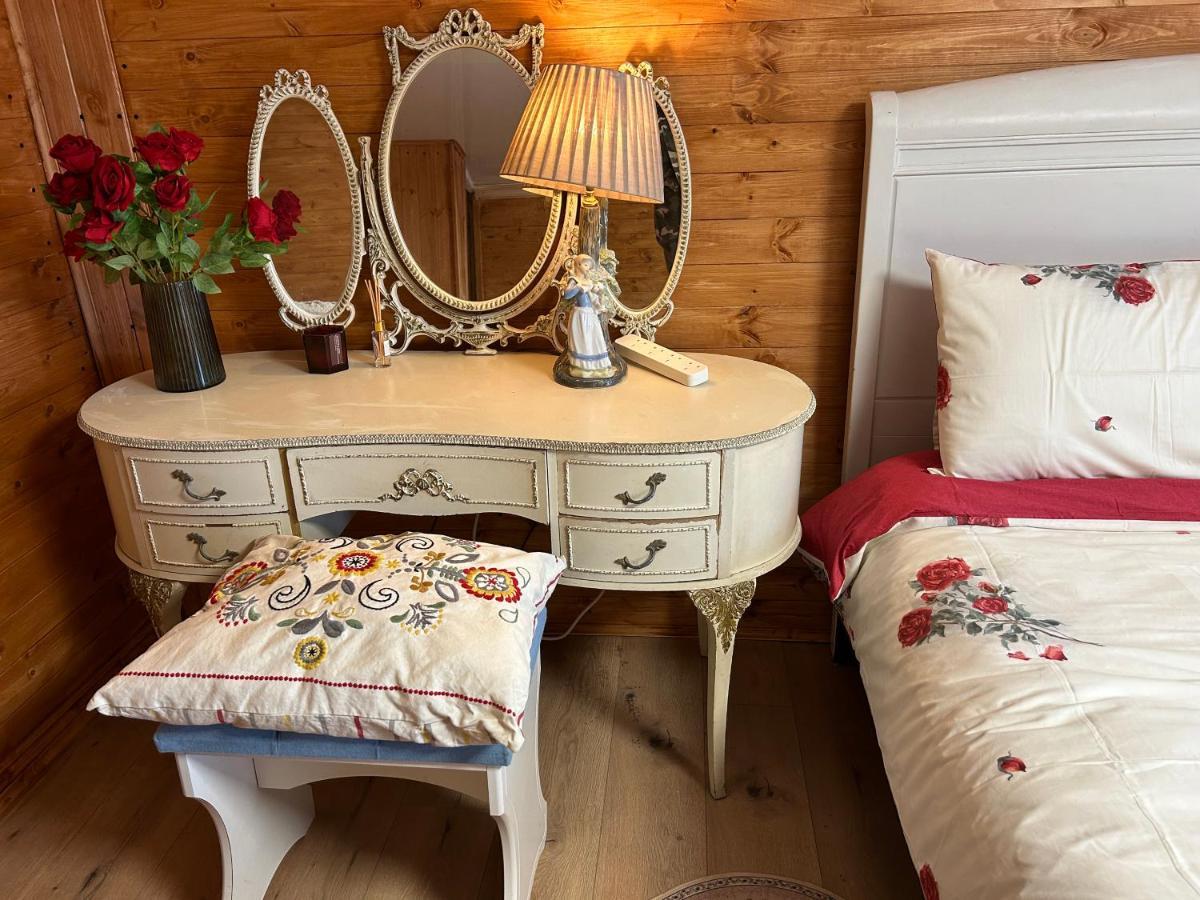 Cozy Room In A Barn With Farm View Dublin Bagian luar foto